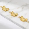 Pulseras de moda con fina cadena de eslabones con mariposas ornamentales y perlas decorativas con baño de oro 18k de acero inoxidable