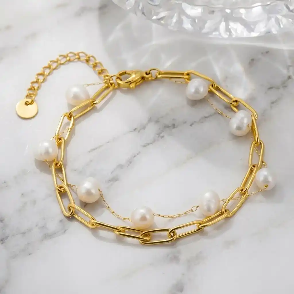 Impecable pulsera con perlas B02377G 5 Pulseras con perlas blancas y eslabones dorados